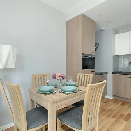 Centrum Miasta Parking By Rent Like דירה